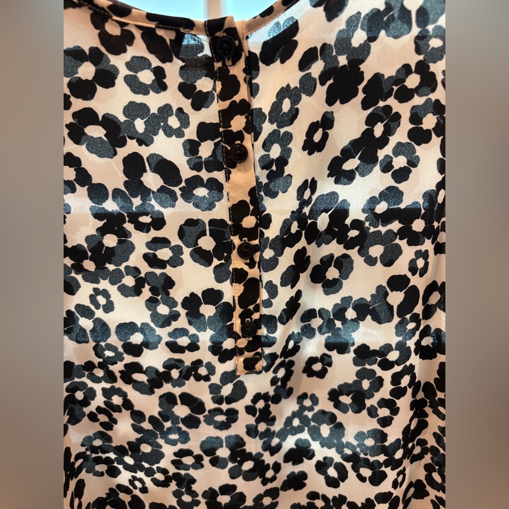 Loft Mixed Floral Pattern Shell Tank Top Size Sma… - image 6